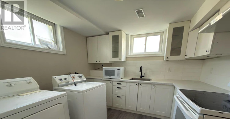 LOWER-311 Wallace Avenue S, Welland, ON, L3B 1R8 - 3