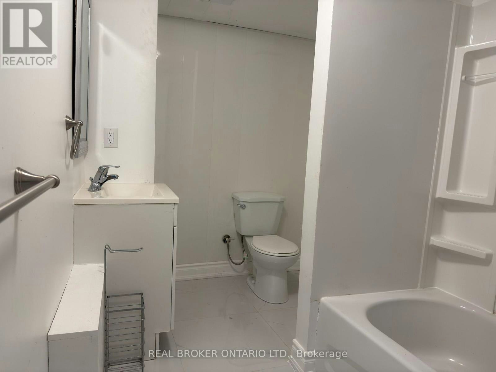 LOWER-311 Wallace Avenue S, Welland, ON, L3B 1R8 - 13