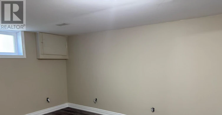 LOWER-311 Wallace Avenue S, Welland, ON, L3B 1R8 - 10