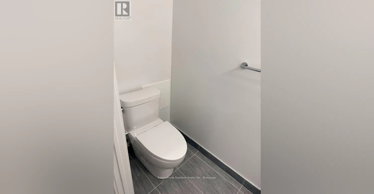 TH01-5858 Yonge Street, Toronto, ON, M2M 0C6 - 10