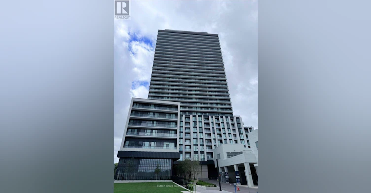 TH01-5858 Yonge Street, Toronto, ON, M2M 0C6