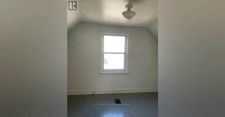 54 Highland Park Boulevard E, Markham, ON, L3T 1B3 - 14