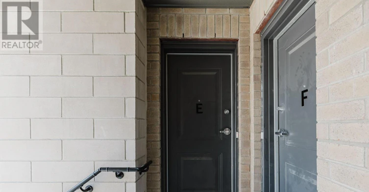 E-230 Pingwi Place, Ottawa, ON, K1X 0E9 - 4