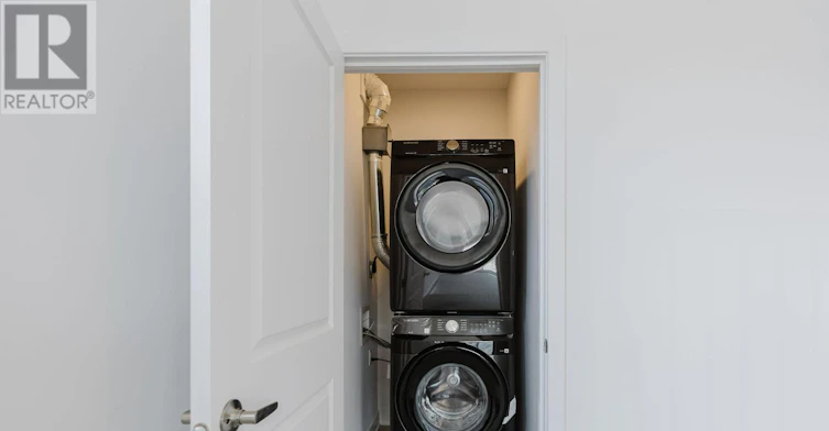 E-230 Pingwi Place, Ottawa, ON, K1X 0E9 - 10