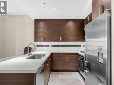 301-4710 Hastings Street - 4
