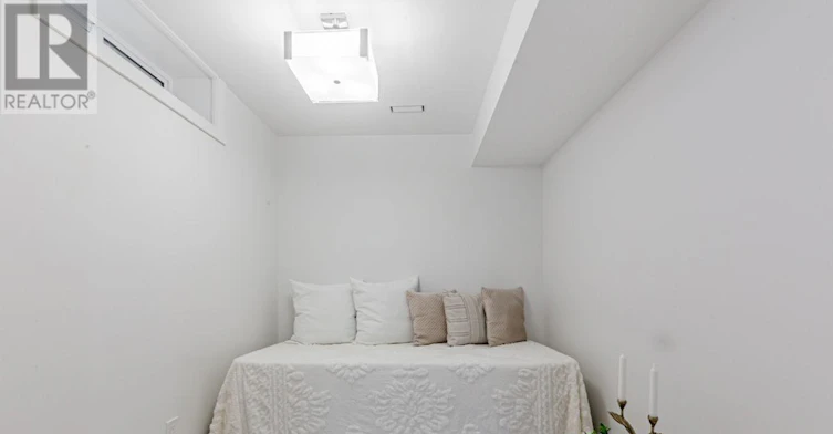 BSMT-9 Glenvalley Drive, Toronto, ON, M6M 4V8 - 8