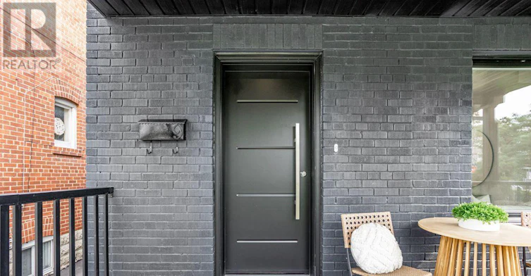 BSMT-9 Glenvalley Drive, Toronto, ON, M6M 4V8