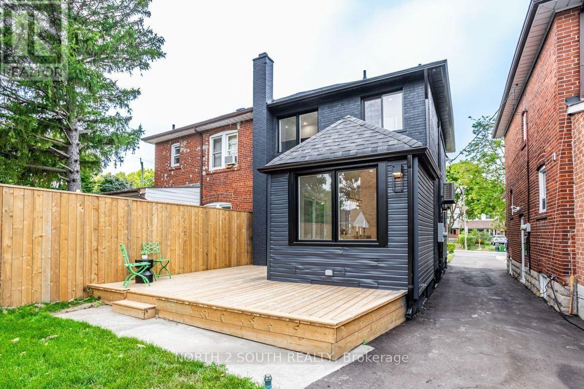 BSMT-9 Glenvalley Drive, Toronto, ON, M6M 4V8 - 3