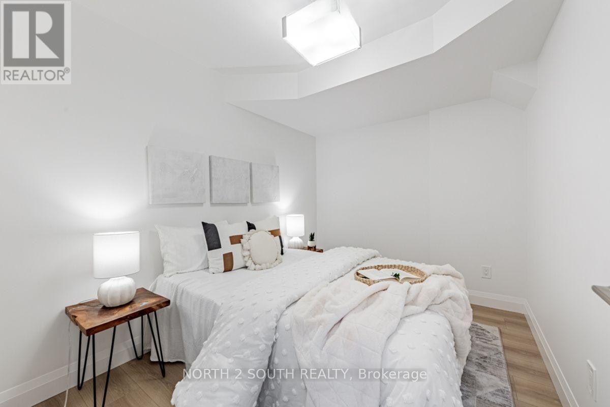 BSMT-9 Glenvalley Drive, Toronto, ON, M6M 4V8 - 7
