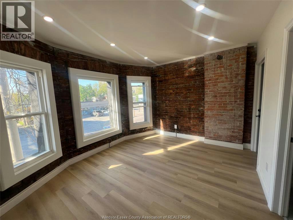 LOWER-429 Wyandotte, Windsor, ON, N9A 5X5 - 7