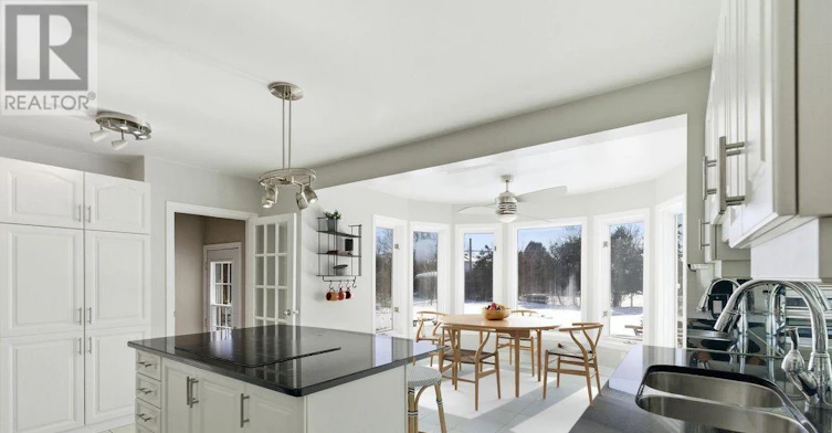 10 Elma Street, Ottawa, ON, K1T 3W8 - 7