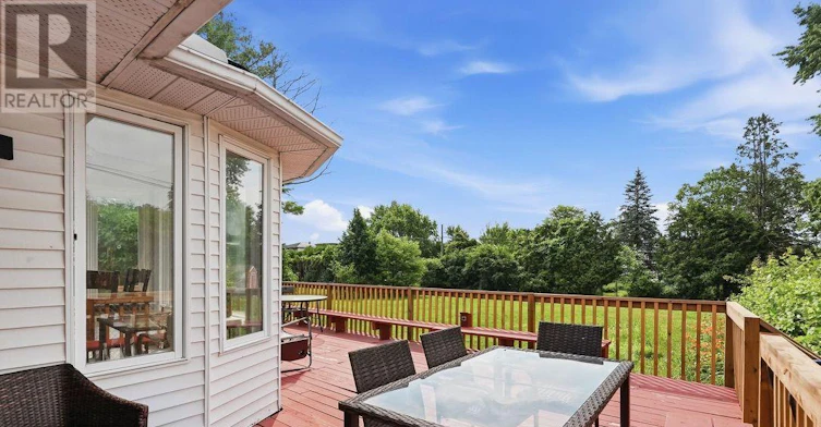 10 Elma Street, Ottawa, ON, K1T 3W8 - 6