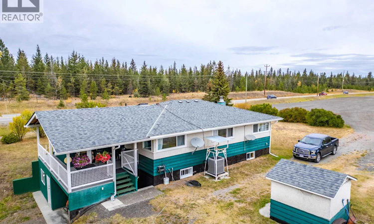 1208 S Cariboo 97 Highway