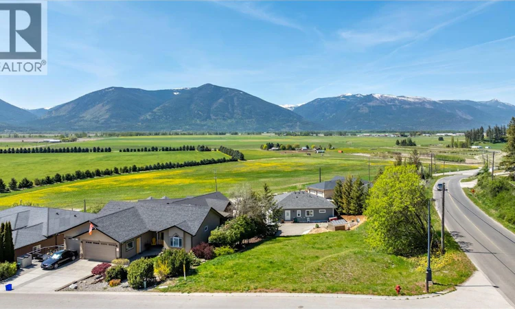 1031 Selkirk Drive