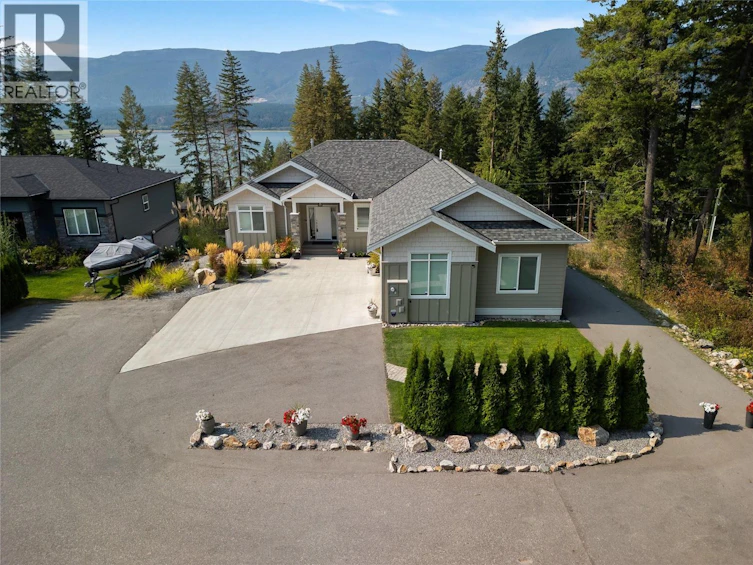 12-3820 NE 20th Street, Salmon Arm, BC, V1E 0G7 - 3