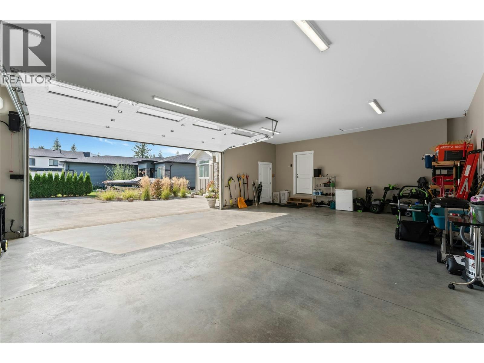 12-3820 NE 20th Street, Salmon Arm, BC, V1E 0G7 - 61