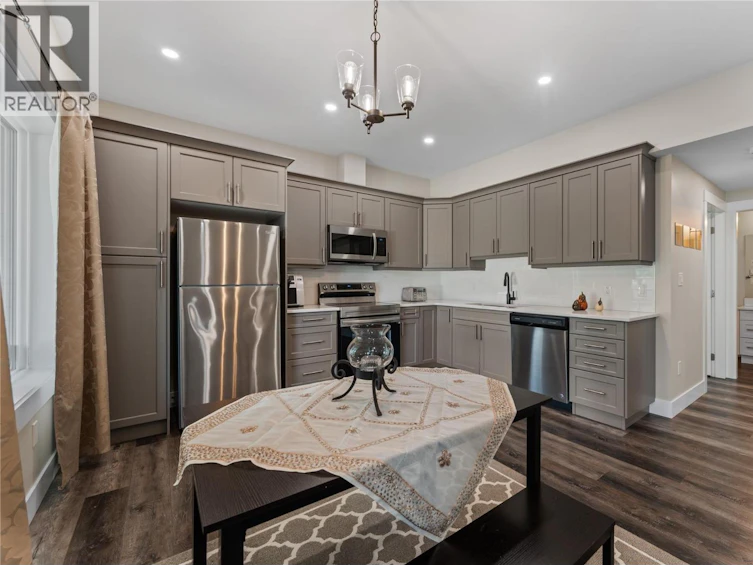 12-3820 NE 20th Street, Salmon Arm, BC, V1E 0G7 - 36