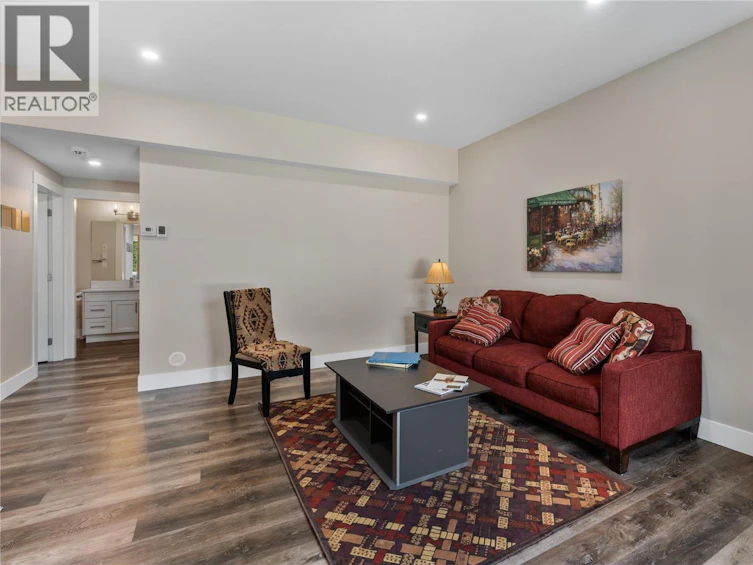 12-3820 NE 20th Street, Salmon Arm, BC, V1E 0G7 - 38