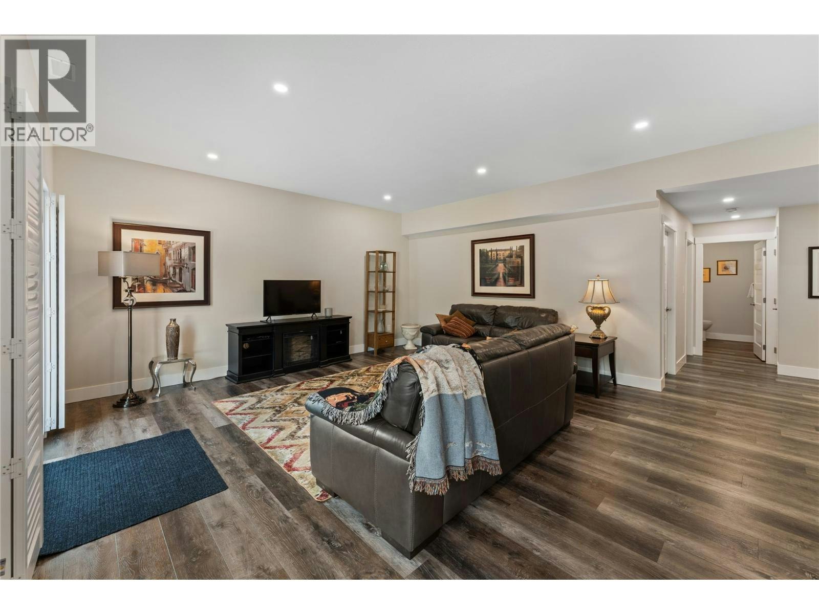 12-3820 NE 20th Street, Salmon Arm, BC, V1E 0G7 - 28