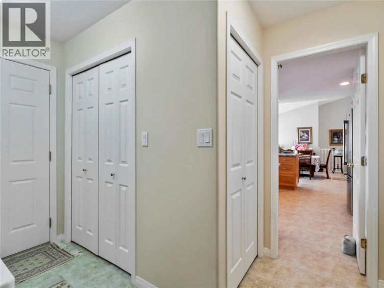 1406 Huckleberry Drive, Sorrento, BC, V0E 2W1 - 14