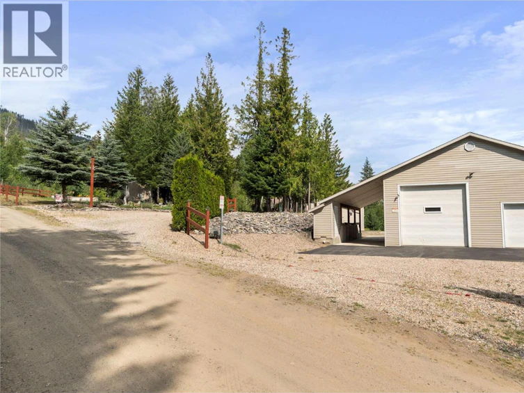 1406 Huckleberry Drive, Sorrento, BC, V0E 2W1 - 47