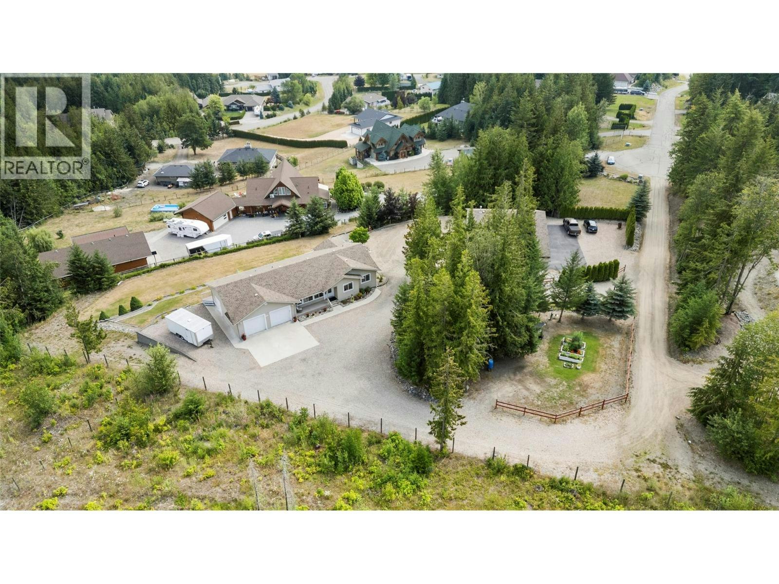 1406 Huckleberry Drive, Sorrento, BC, V0E 2W1 - 4