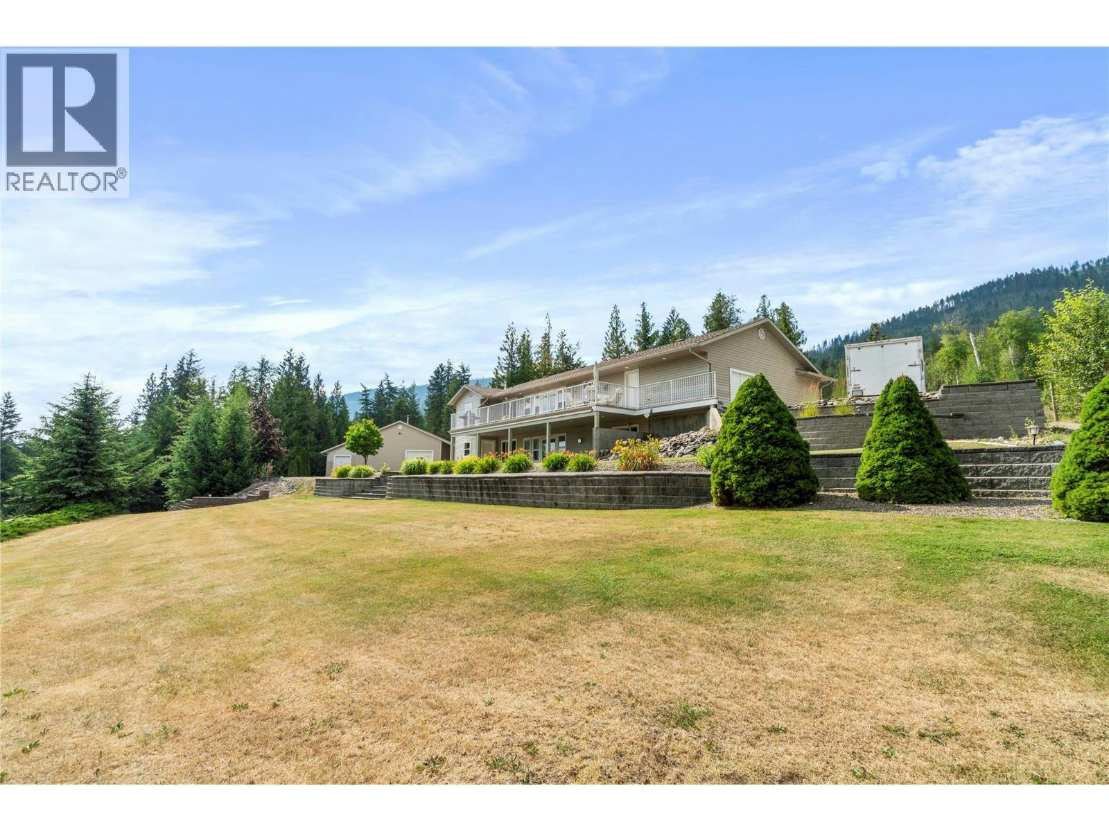 1406 Huckleberry Drive, Sorrento, BC, V0E 2W1 - 43