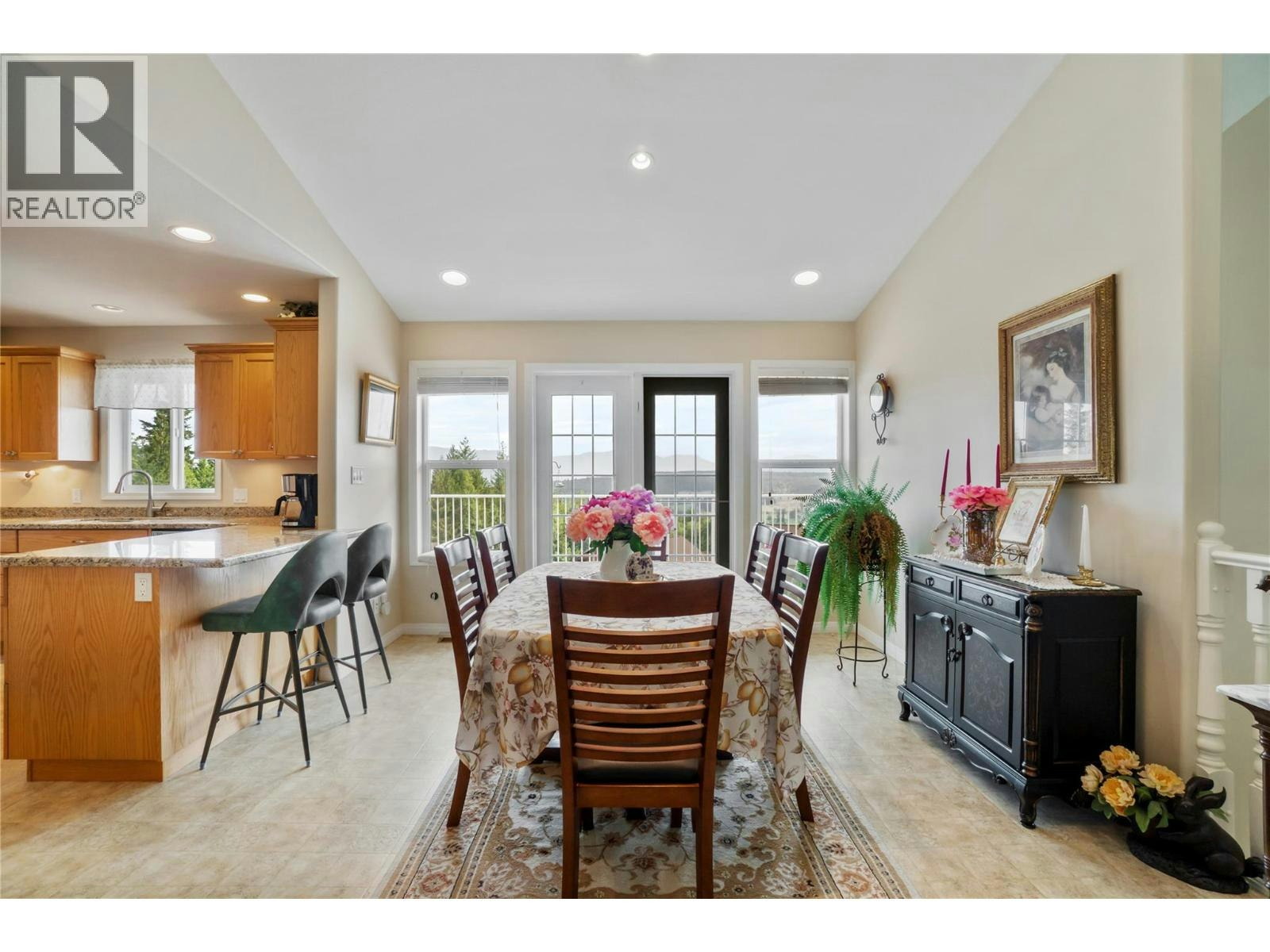 1406 Huckleberry Drive, Sorrento, BC, V0E 2W1 - 12