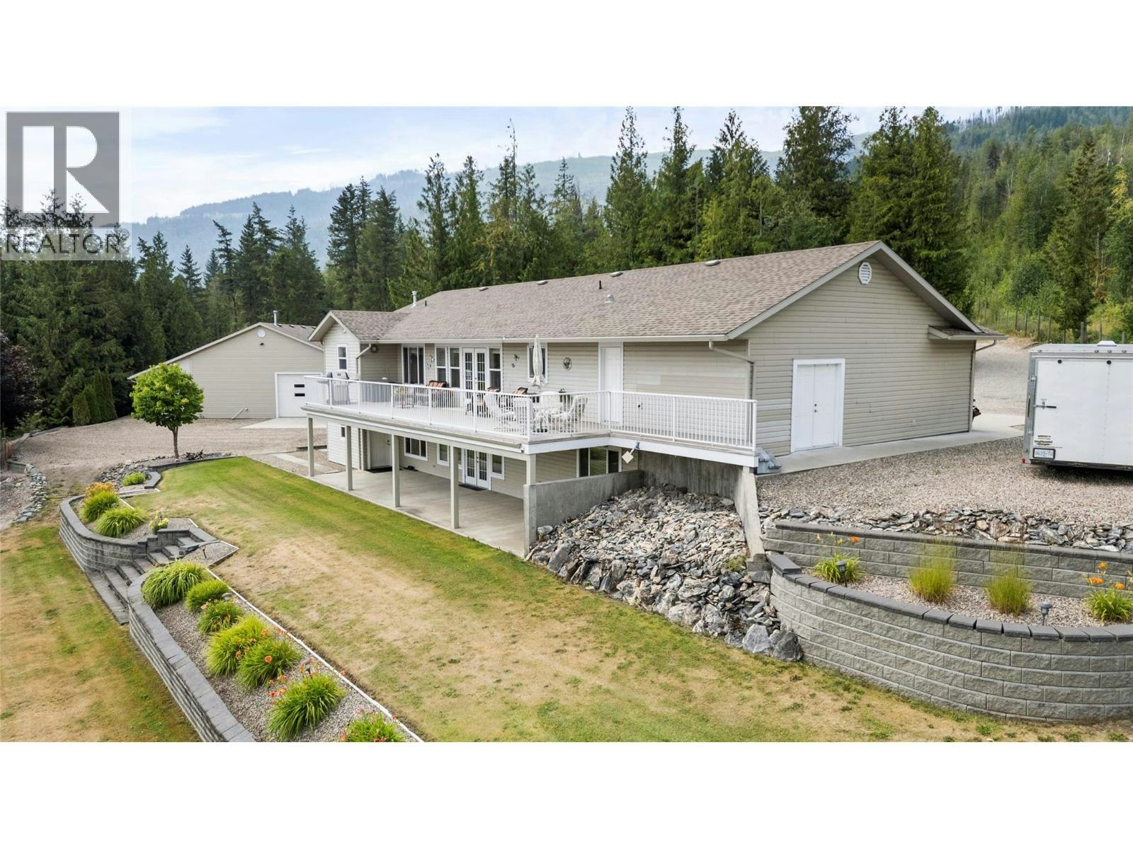 1406 Huckleberry Drive, Sorrento, BC, V0E 2W1 - 51
