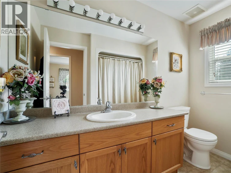 1406 Huckleberry Drive, Sorrento, BC, V0E 2W1 - 25