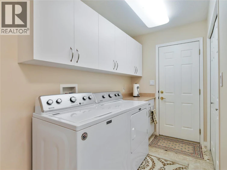 1406 Huckleberry Drive, Sorrento, BC, V0E 2W1 - 13