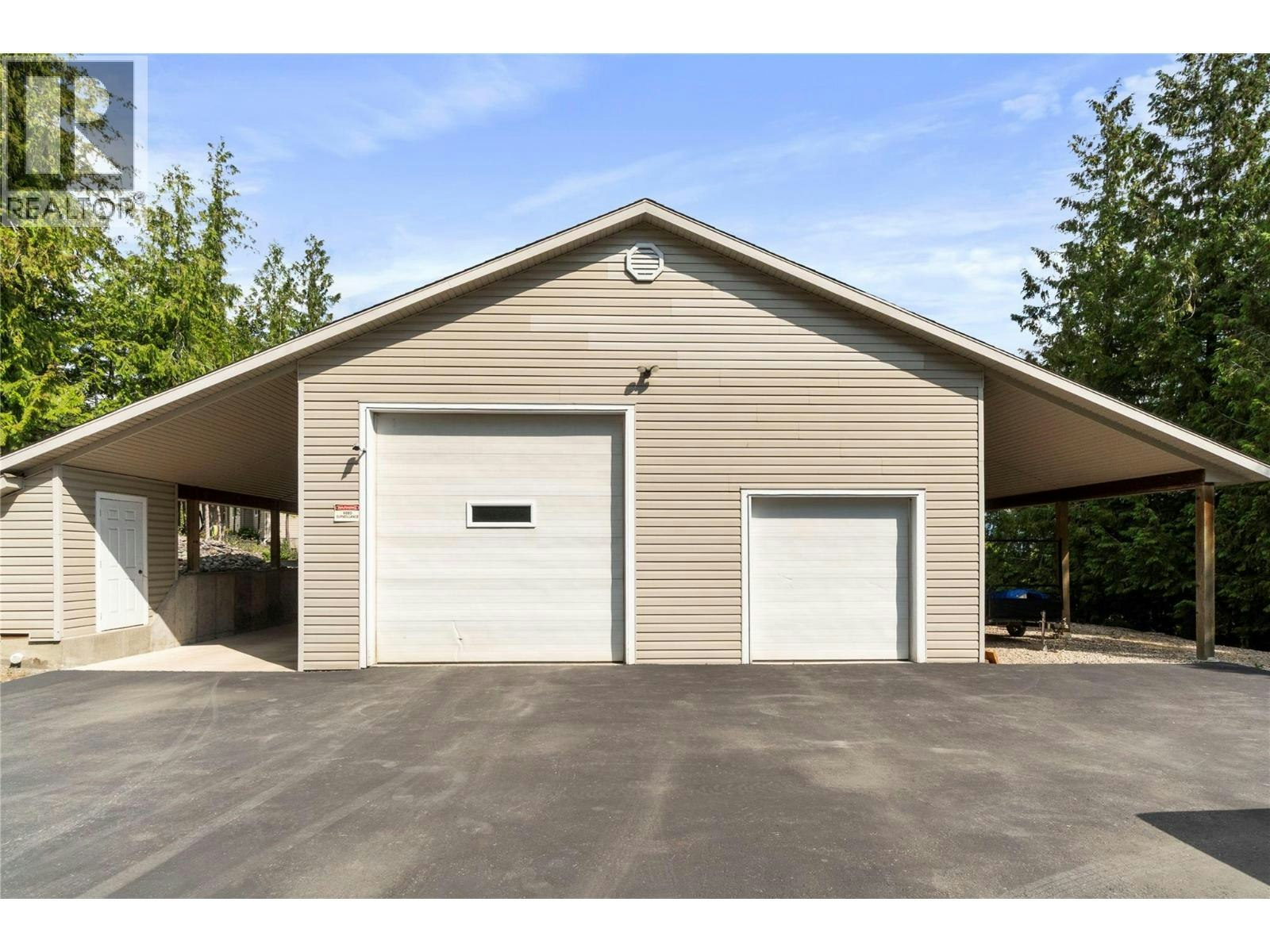 1406 Huckleberry Drive, Sorrento, BC, V0E 2W1 - 5