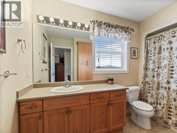 1406 Huckleberry Drive, Sorrento, BC, V0E 2W1 - 19
