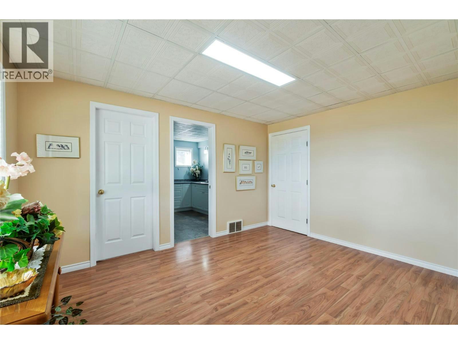 1406 Huckleberry Drive, Sorrento, BC, V0E 2W1 - 27