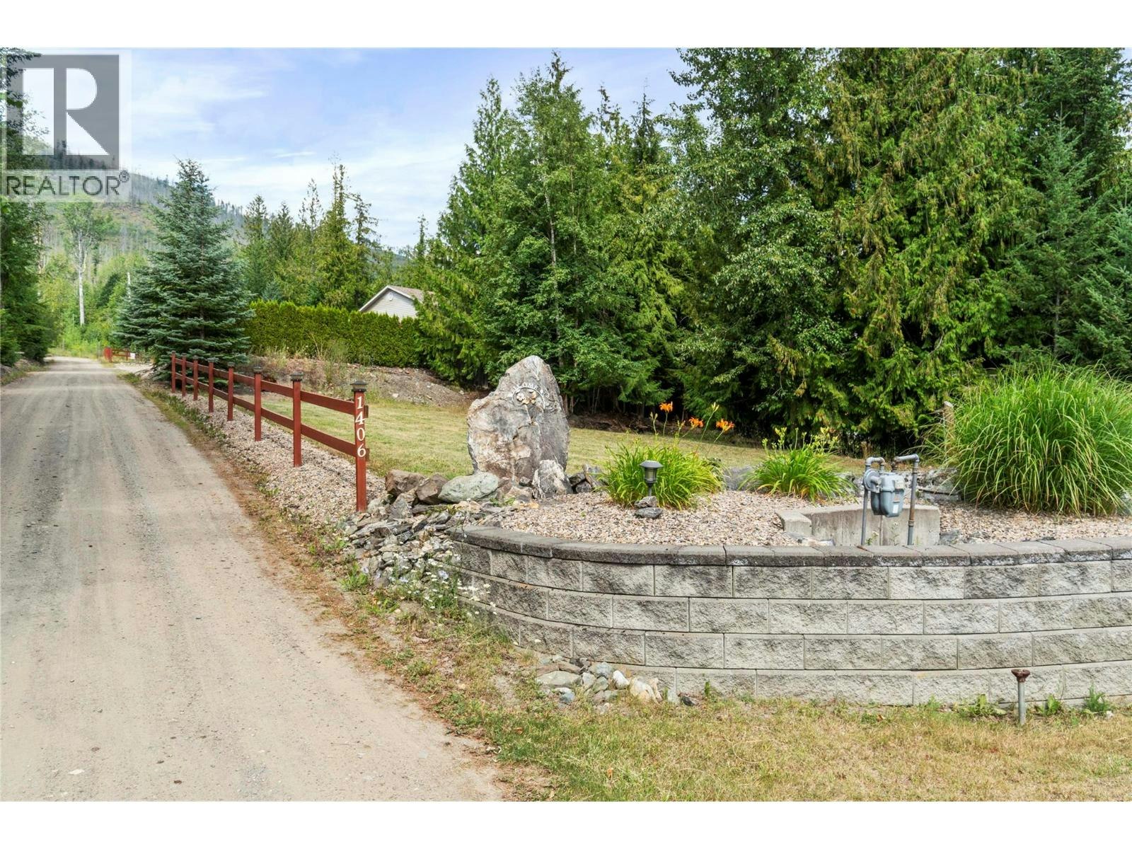 1406 Huckleberry Drive, Sorrento, BC, V0E 2W1 - 46