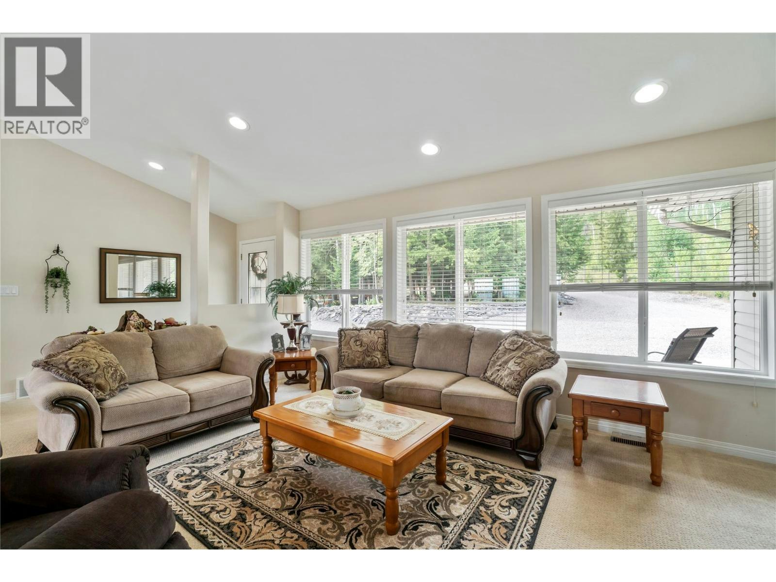 1406 Huckleberry Drive, Sorrento, BC, V0E 2W1 - 15