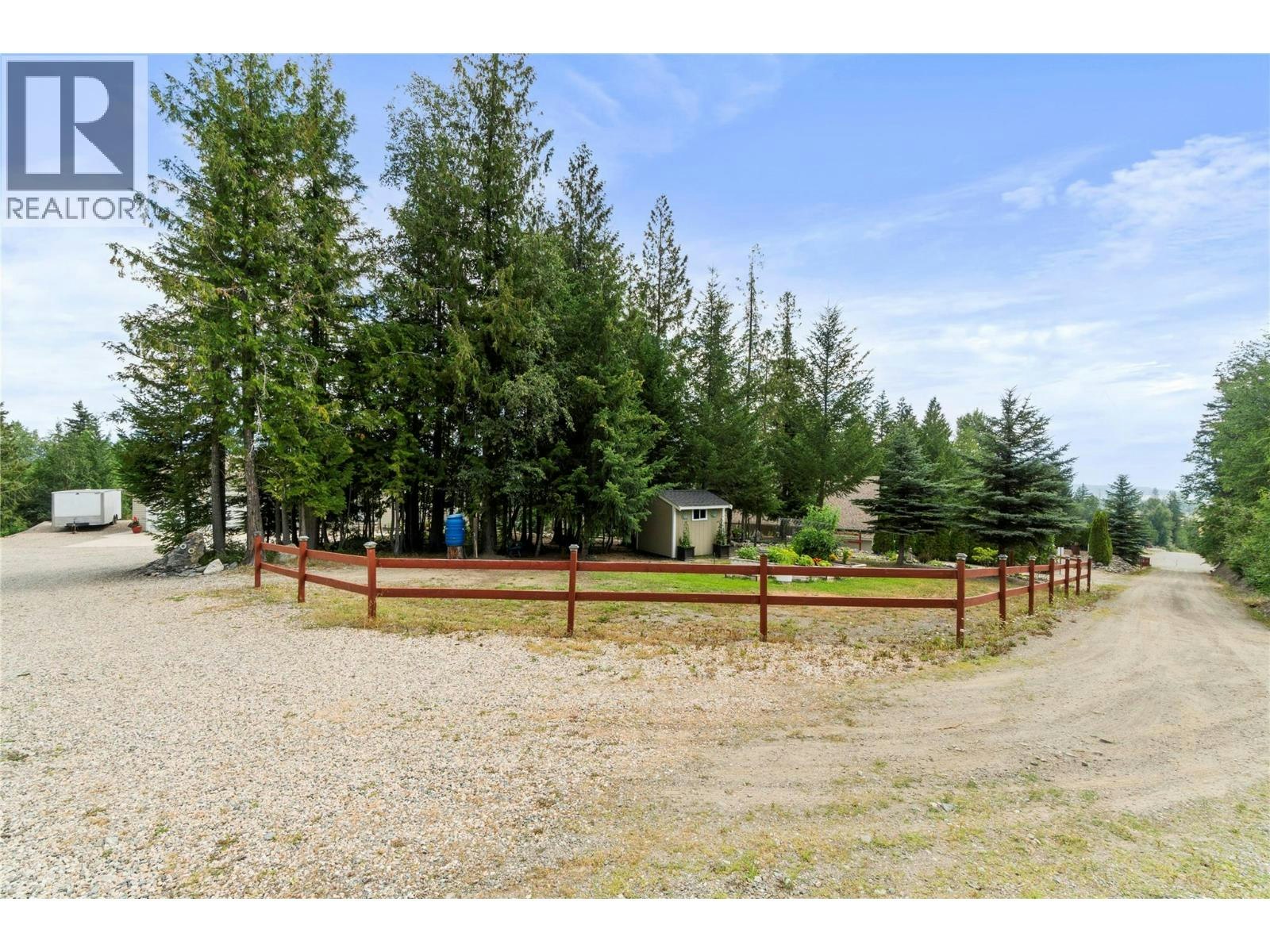 1406 Huckleberry Drive, Sorrento, BC, V0E 2W1 - 42