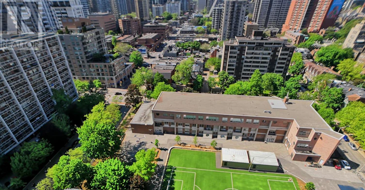 2211-85 Wood Street, Toronto, ON, M4Y 0E8 - 10