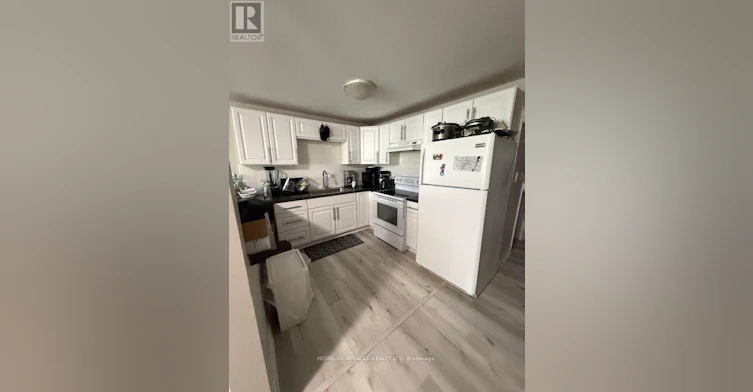 9 Ellen Street, Mississauga, ON, L5M 1R8 - 3