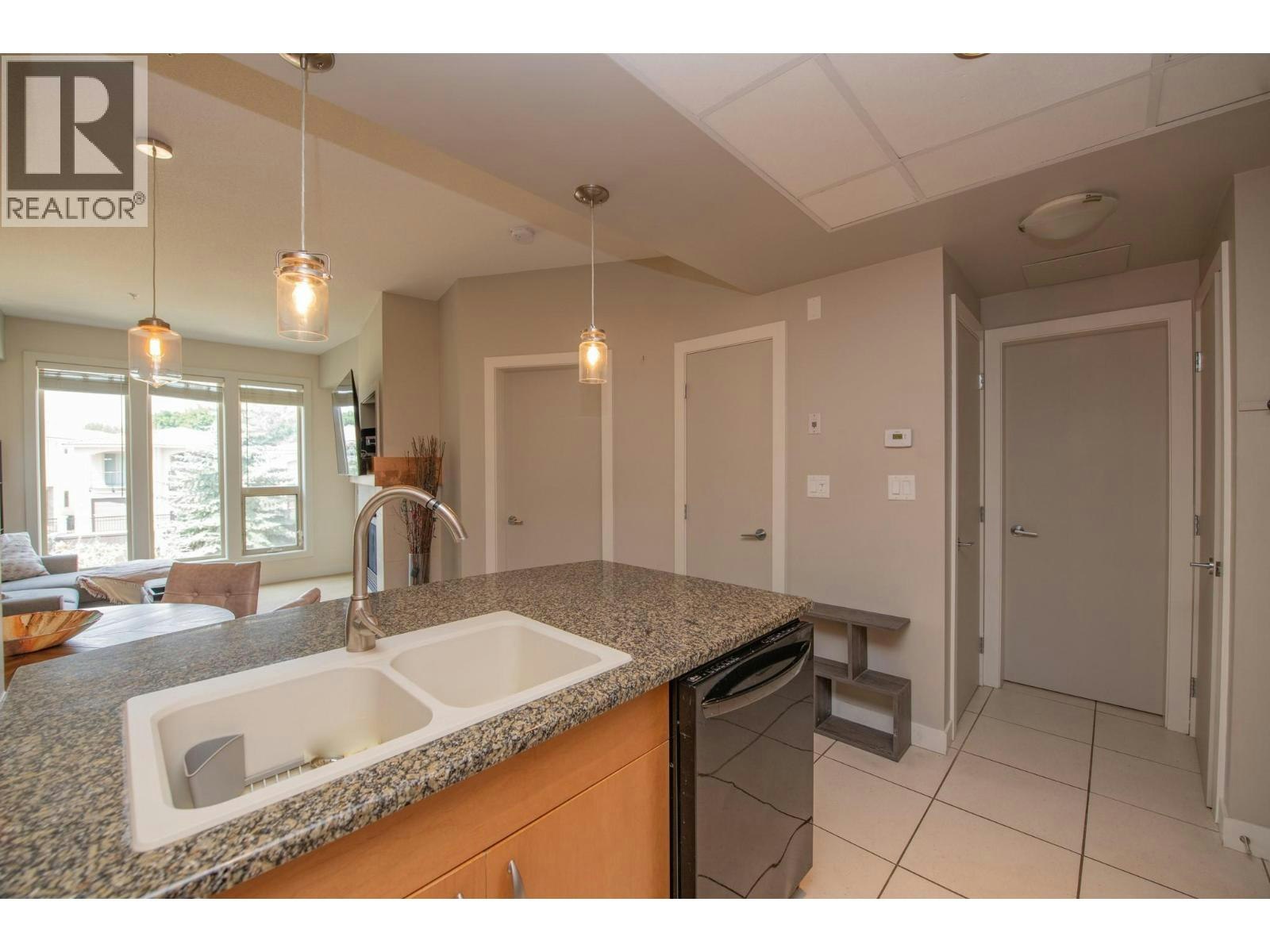 1213-7343 Okanagan Landing Road, Vernon, BC, V1H 2J6 - 10