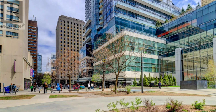 2513-386 Yonge Street, Toronto, ON, M5B 0A5 - 2
