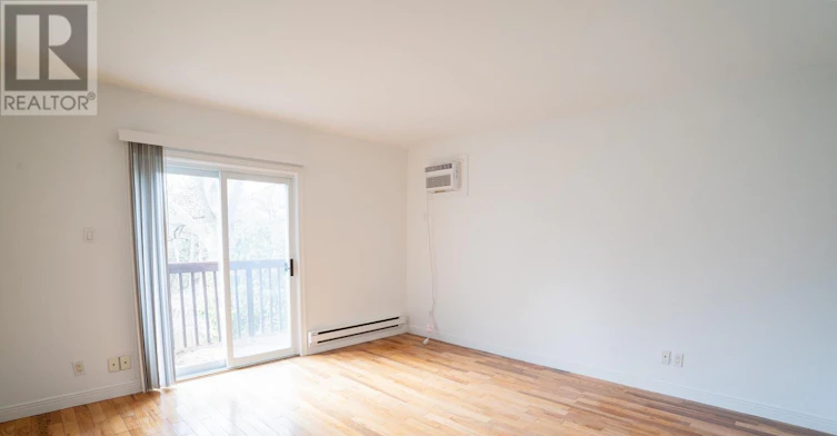 MAIN-520 Prince Edward Drive N, Toronto, ON, M8X 2M5 - 18