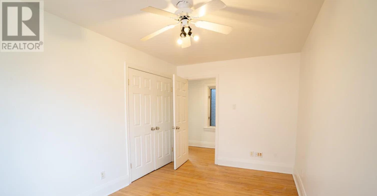 MAIN-520 Prince Edward Drive N, Toronto, ON, M8X 2M5 - 22