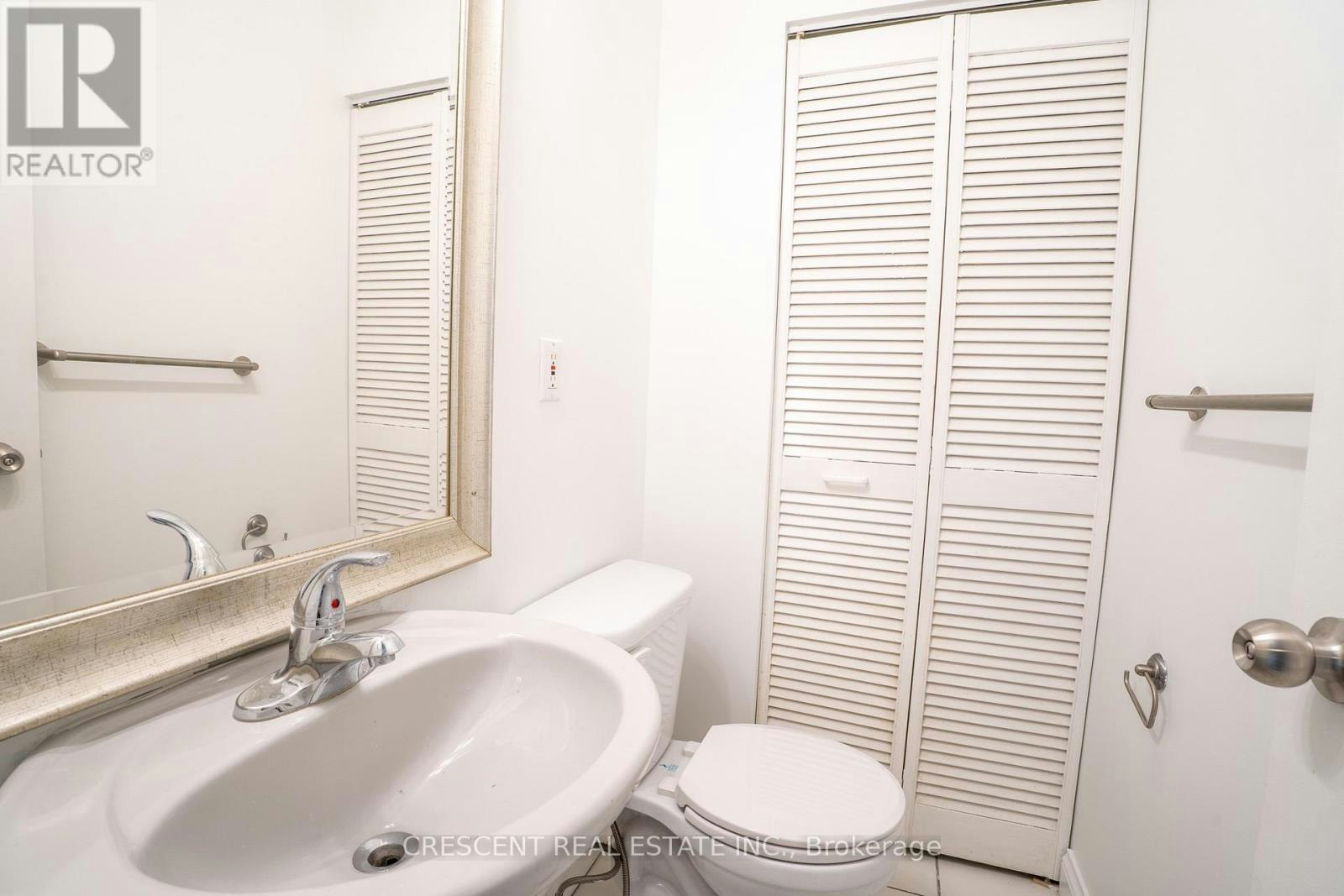 MAIN-520 Prince Edward Drive N, Toronto, ON, M8X 2M5 - 14