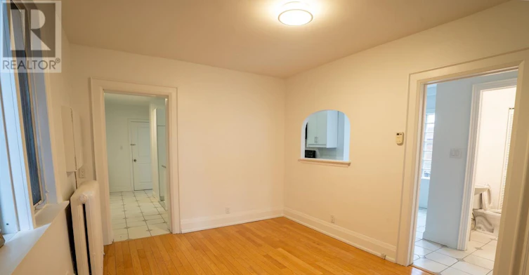 MAIN-520 Prince Edward Drive N, Toronto, ON, M8X 2M5 - 6