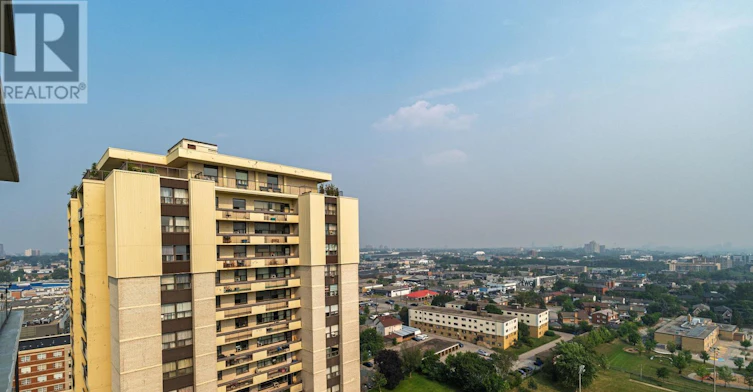 1810-1461 Lawrence Avenue W, Toronto, ON, M6L 0A6 - 33