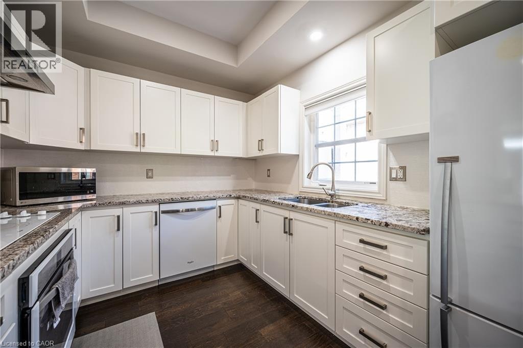 5 Whitehaven Lane, Kitchener, ON, N2H 0B3 - 13