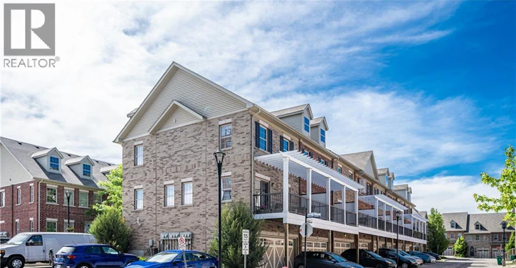 5 Whitehaven Lane, Kitchener, ON, N2H 0B3 - 2