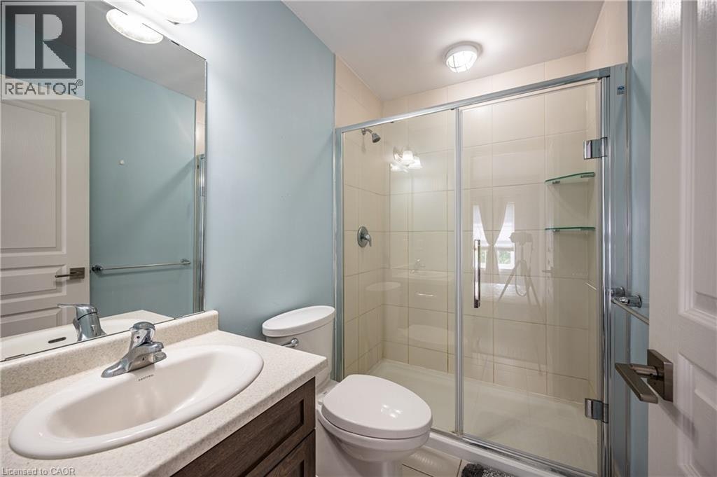 5 Whitehaven Lane, Kitchener, ON, N2H 0B3 - 20