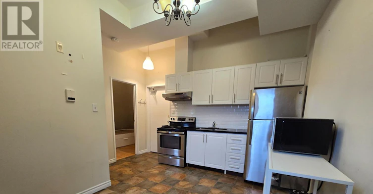 3C-34 Ross Street, Toronto, ON, M5T 1Z9 - 3